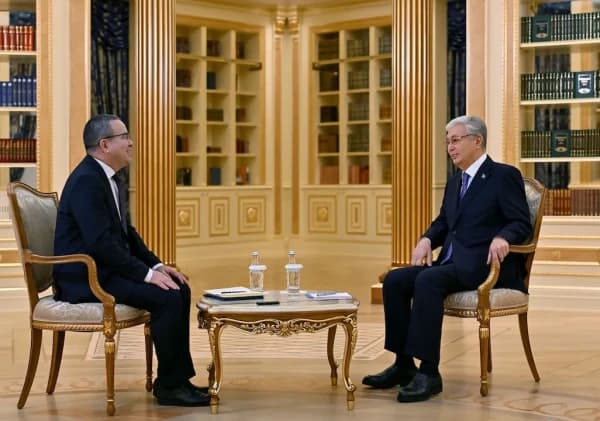 Без паники и домыслов: Токаев — о власти, налогах и будущем Казахстана